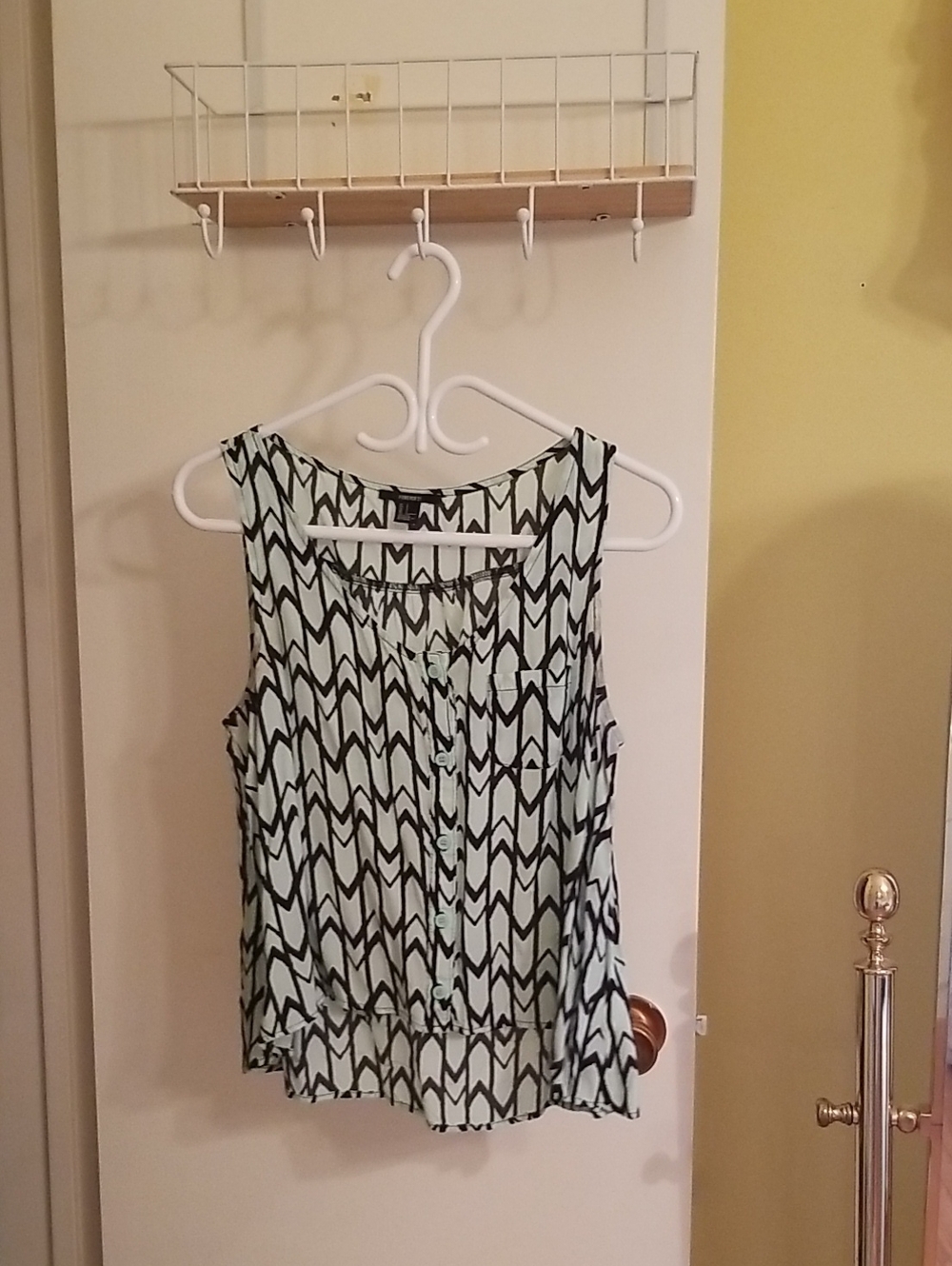Mint Green With Black Arrow Design Top